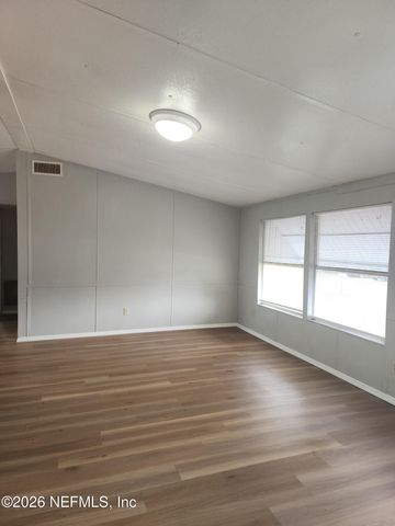 439 VERMONT Avenue, Green Cove Springs, FL 32043