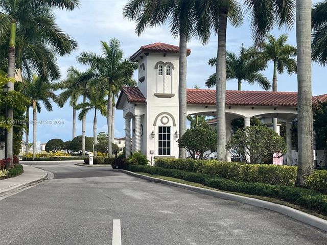 4211 Napoli Lake Dr 4211, Riviera Beach, FL 33410