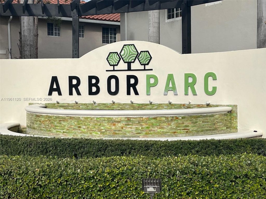 4211 Napoli Lake Dr 4211, Riviera Beach, FL 33410