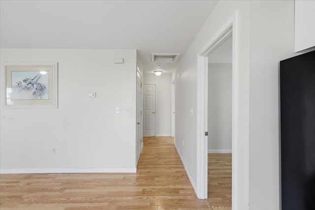 1033 Rodman St, Fall River, MA 02721