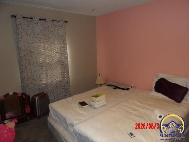 3213 SW Kent ST, Topeka, KS 66614