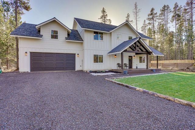 17349 Merganser Drive, Bend, OR 97707