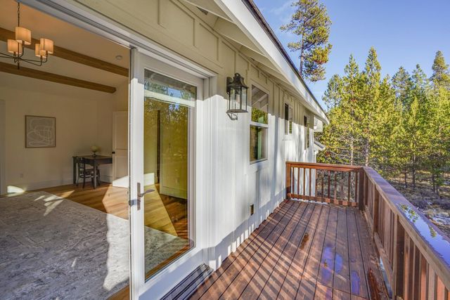 17349 Merganser Drive, Bend, OR 97707