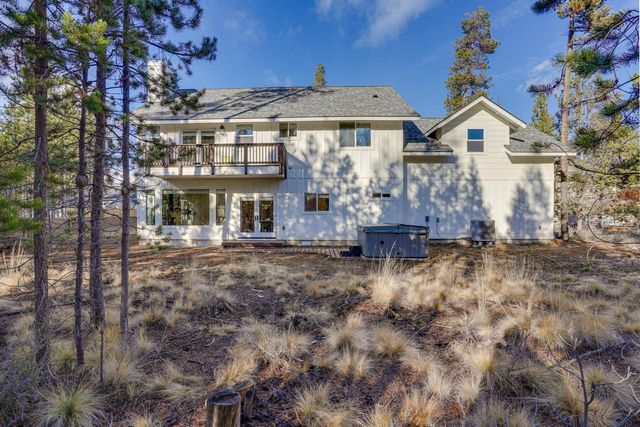17349 Merganser Drive, Bend, OR 97707
