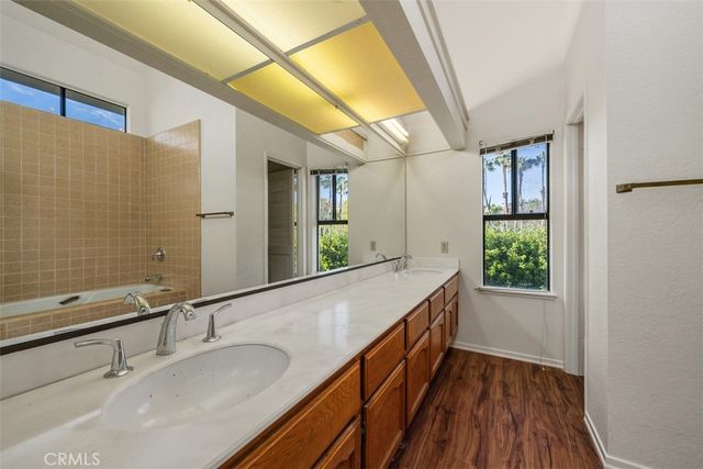 27271 Monforte, Mission Viejo, CA 92692
