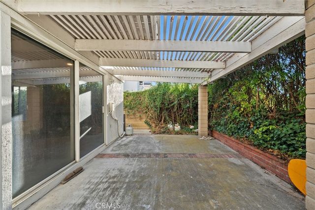 27271 Monforte, Mission Viejo, CA 92692