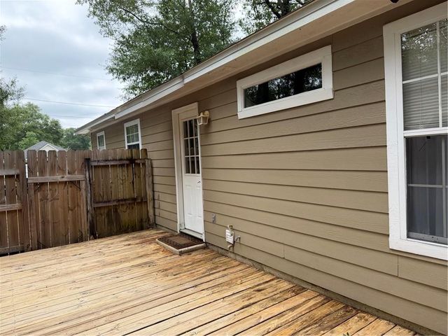 1004 Wesley Avenue, Mobile, AL 36609