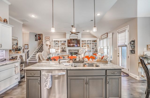 385 MARRIETTA DR, Oakland, TN 38060
