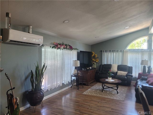 7717 Church Avenue, Highland, CA 92346