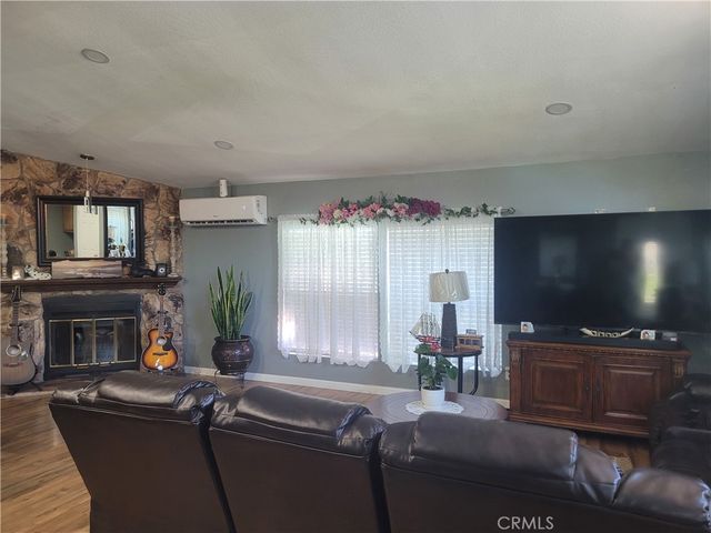7717 Church Avenue, Highland, CA 92346