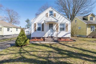 72 Burben, Gates, NY 14624