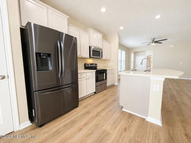 550 DRYSDALE Drive, Orange Park, FL 32065