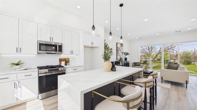2427 Harrington Street, Houston, TX 77026