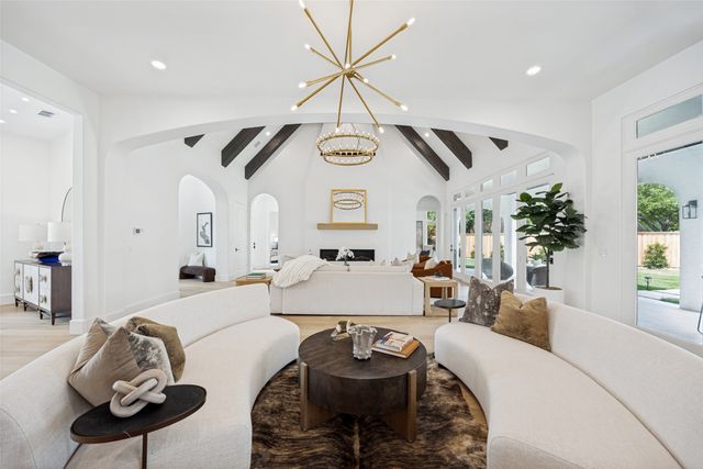 5811 Preston Haven Drive, Dallas, TX 75230