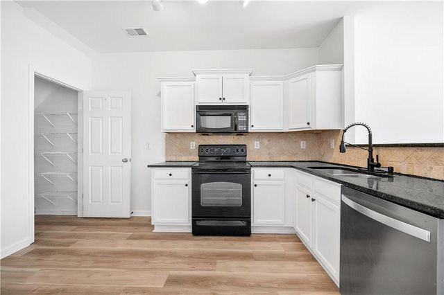 2755 Sudbury Trace, Norcross, GA 30071