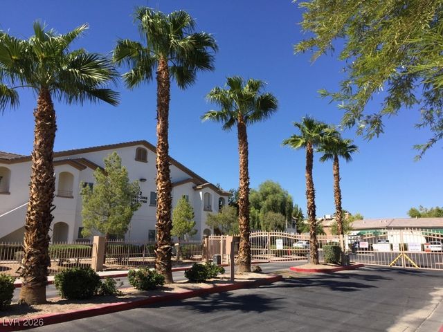 5650 East Sahara Avenue 2026, Las Vegas, NV 89142