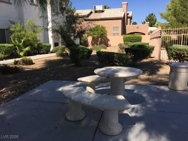 5650 East Sahara Avenue 2026, Las Vegas, NV 89142