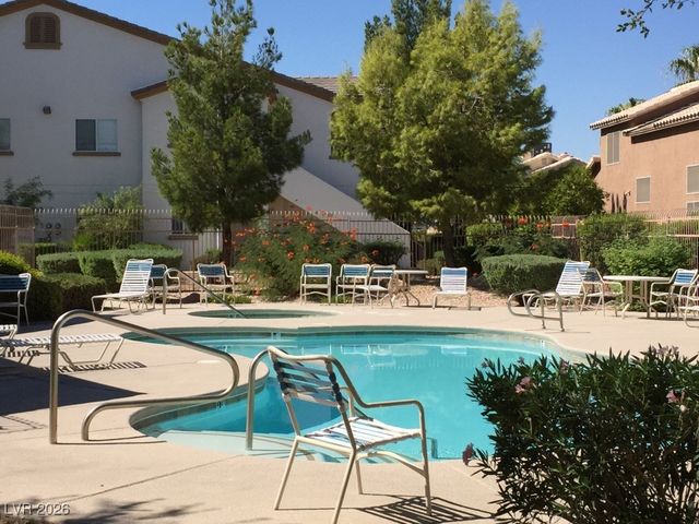 5650 East Sahara Avenue 2026, Las Vegas, NV 89142