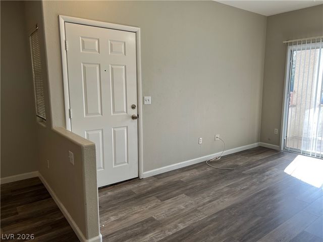 5650 East Sahara Avenue 2026, Las Vegas, NV 89142