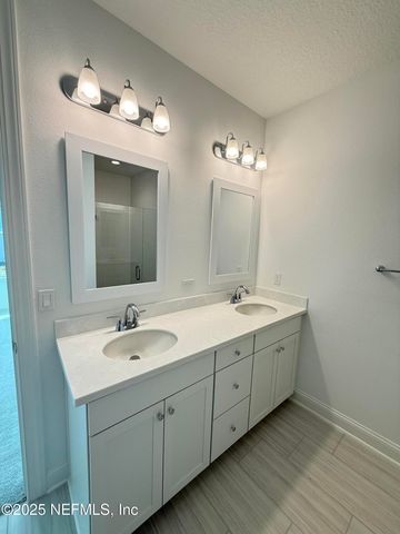 5 WIMBLEDON Way, Palm Coast, FL 32164