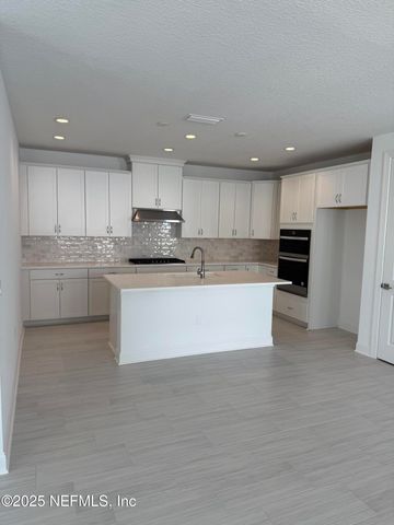 5 WIMBLEDON Way, Palm Coast, FL 32164