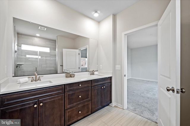 2093 WHITHORN HILL, Jeffersonton, VA 22724