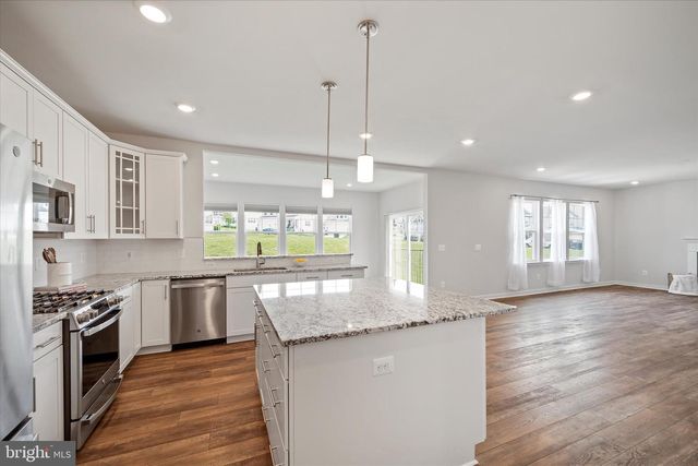 2093 WHITHORN HILL, Jeffersonton, VA 22724