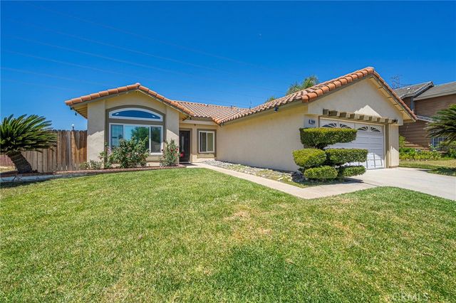 7480 Harvard Court, Fontana, CA 92336