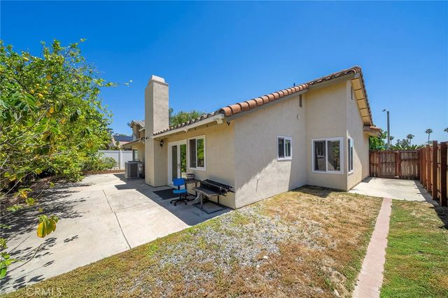 7480 Harvard Court, Fontana, CA 92336