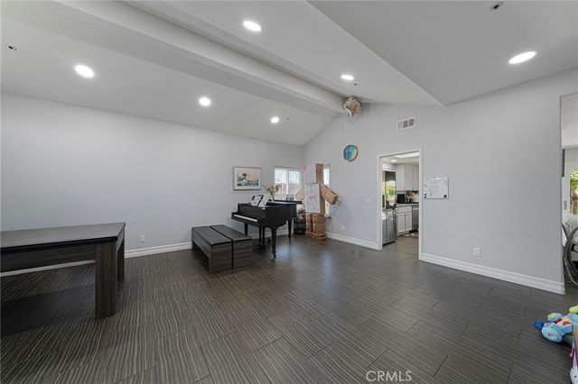 7480 Harvard Court, Fontana, CA 92336