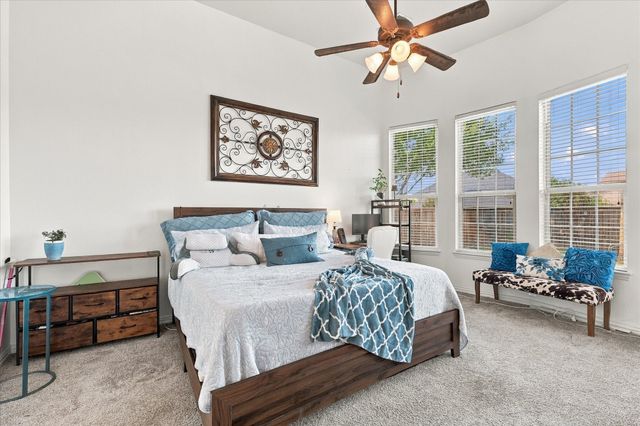 1205 Jasmine Street, Lantana, TX 76226