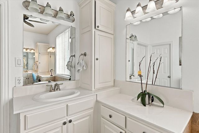 1205 Jasmine Street, Lantana, TX 76226