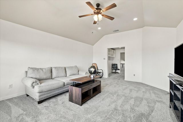 1205 Jasmine Street, Lantana, TX 76226