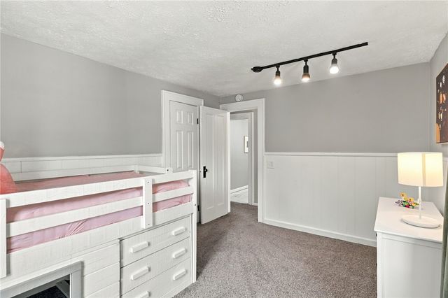 606 Madison Street, East Rochester, NY 14445