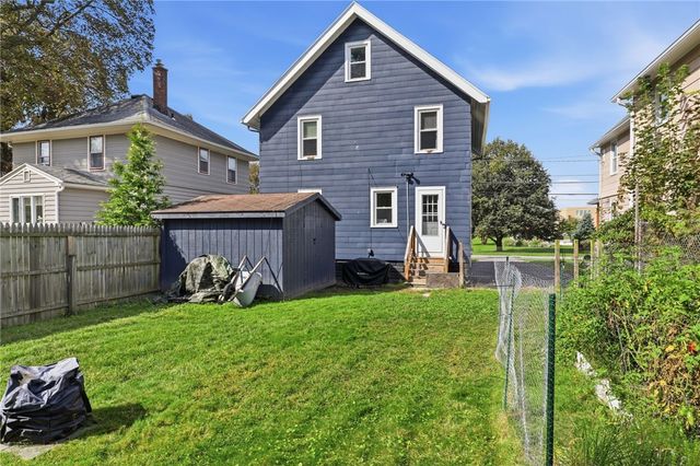 606 Madison Street, East Rochester, NY 14445
