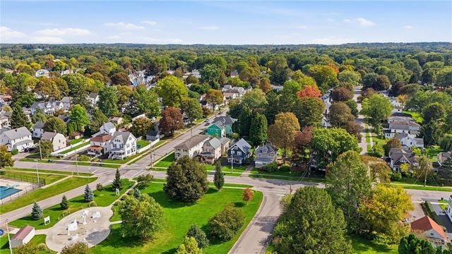 606 Madison Street, East Rochester, NY 14445