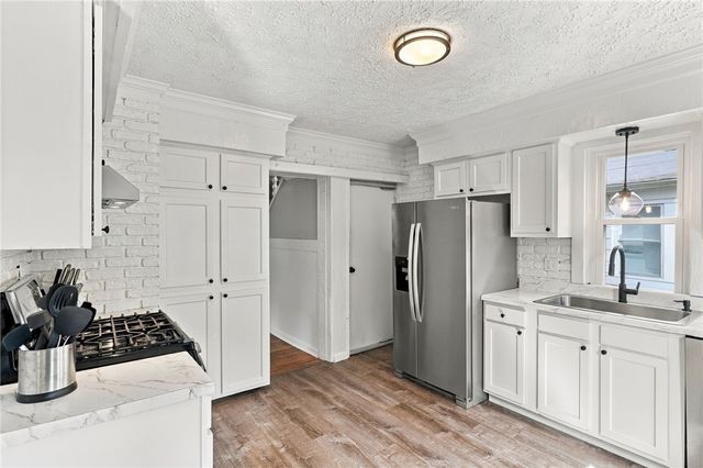 606 Madison Street, East Rochester, NY 14445