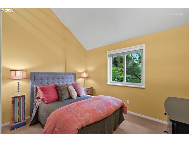 2801 Sw HILLSBORO St, Portland, OR 97239