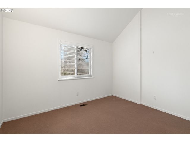 2801 Sw HILLSBORO St, Portland, OR 97239