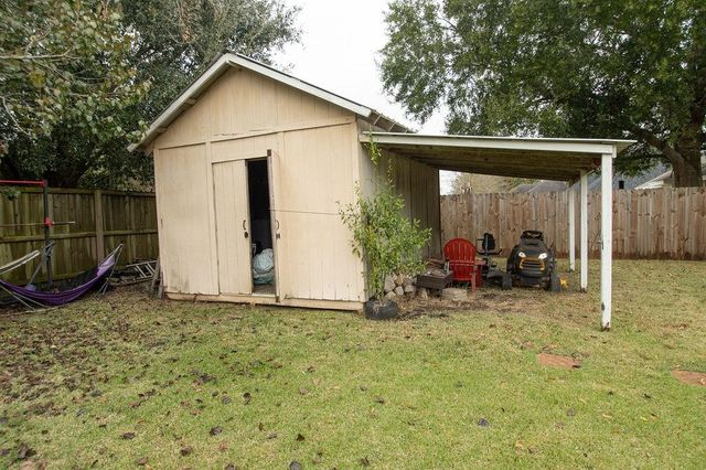 6305 Austin Circle, Lumberton, TX 77657