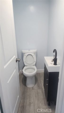 295 Sparks, Bakersfield, CA 93307