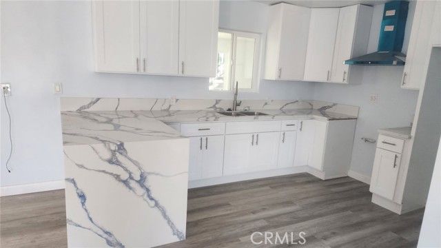 295 Sparks, Bakersfield, CA 93307