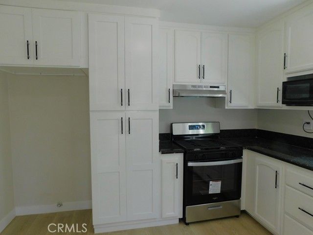 902 E 6th Street, Pomona, CA 91766