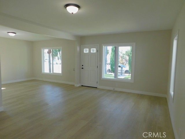 902 E 6th Street, Pomona, CA 91766