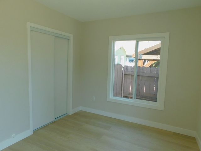 902 E 6th Street, Pomona, CA 91766