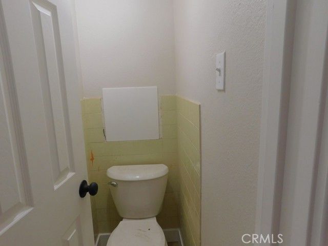 902 E 6th Street, Pomona, CA 91766