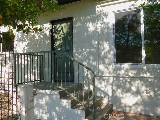 902 E 6th Street, Pomona, CA 91766