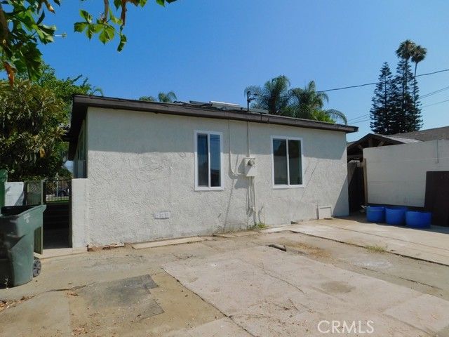 902 E 6th Street, Pomona, CA 91766