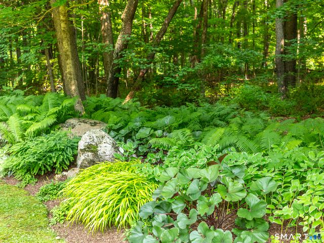 42 Couch Road, Washington, CT 06777