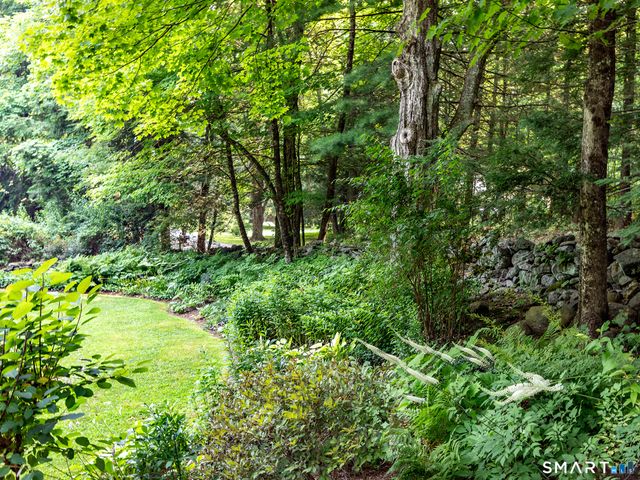42 Couch Road, Washington, CT 06777